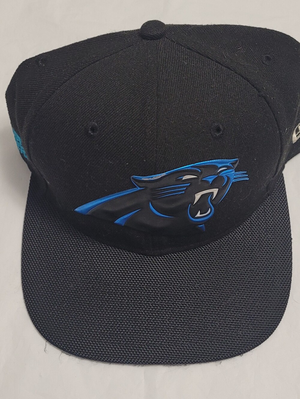 New Era 9FIFTY NFL Carolina Panthers Logo Snapback Hat Black
